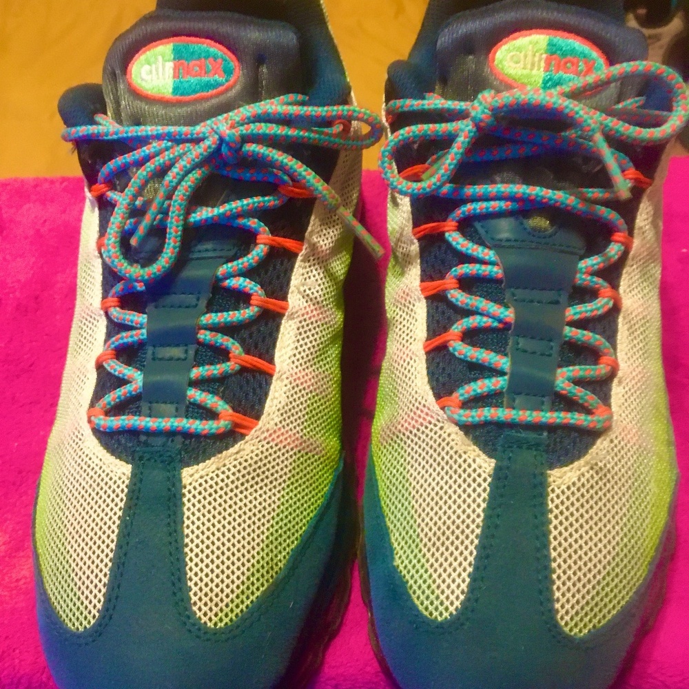 Nike Air Max Men SZ 10.5